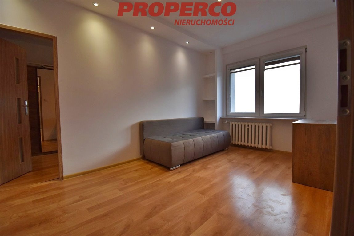 Mieszkanie dwupokojowe na sprzedaż Kielce, Czarnów, Jagiellońska  34m2 Foto 1