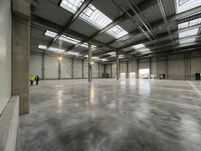 Magazyn na wynajem Nowa Wola  2 400m2 Foto 1