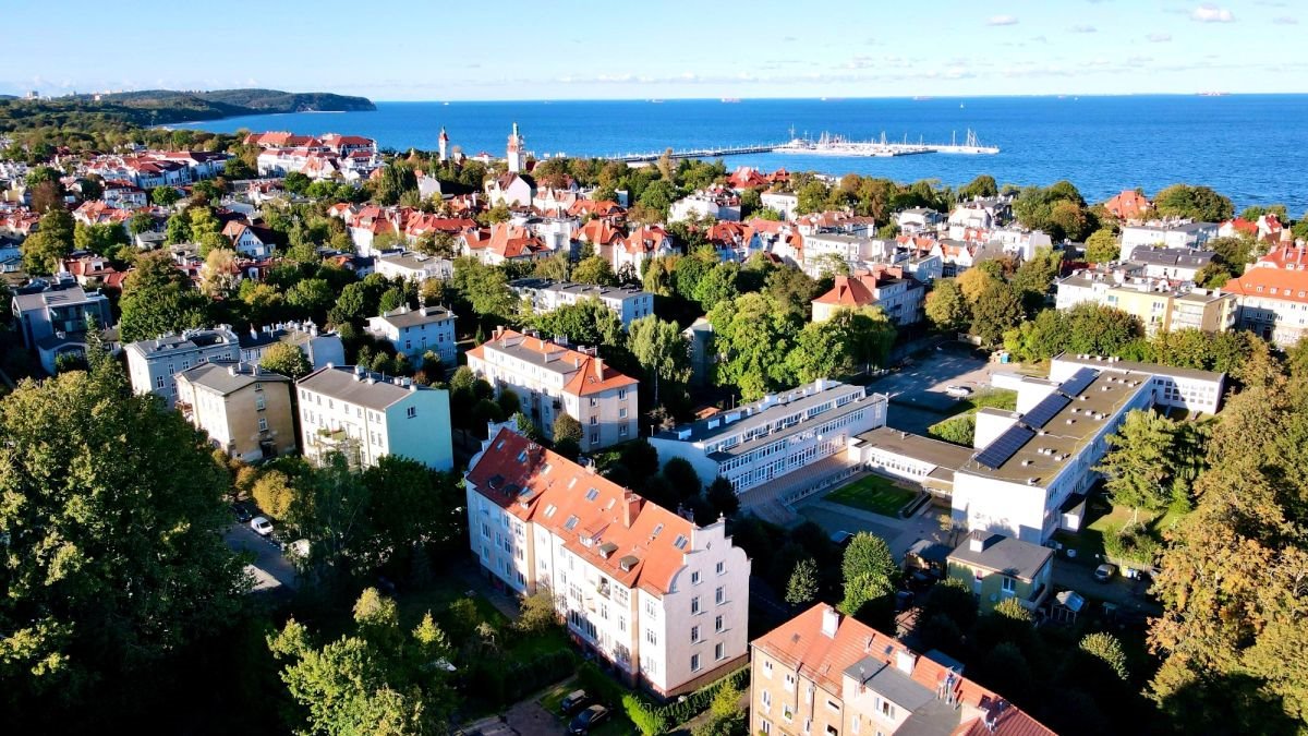 Mieszkanie czteropokojowe  na sprzedaż Sopot, Kazimierza Wielkiego  90m2 Foto 1