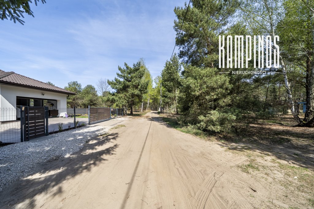 Do sprzedania działka z projektem domu i lasami Kampinosu Powązki, Jarzębinowa  1 683m2 Foto 1