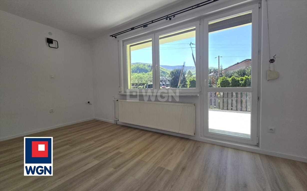 Mieszkanie trzypokojowe na sprzedaż Ustroń, Poniwiec  76m2 Foto 1