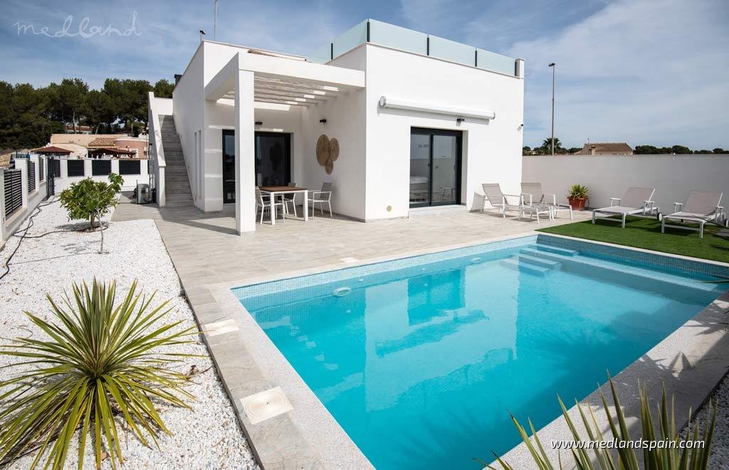 Nowoczesna villa z basenem, 3 sypialnie, solarium Hiszpania, Otras áreas, Otras áreas  116m2 Foto 1