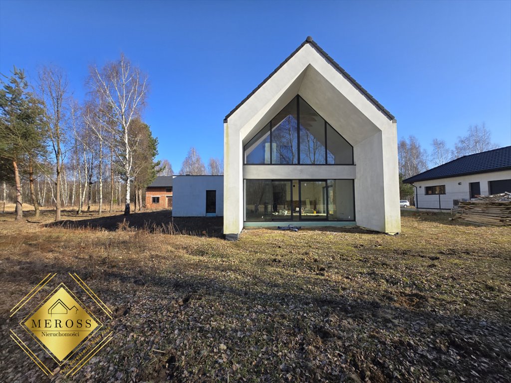 Dom 220 m2 z poddaszem do wykończenia, ogrzewanie podłogowe Częstochowa, Stradom  220m2 Foto 1