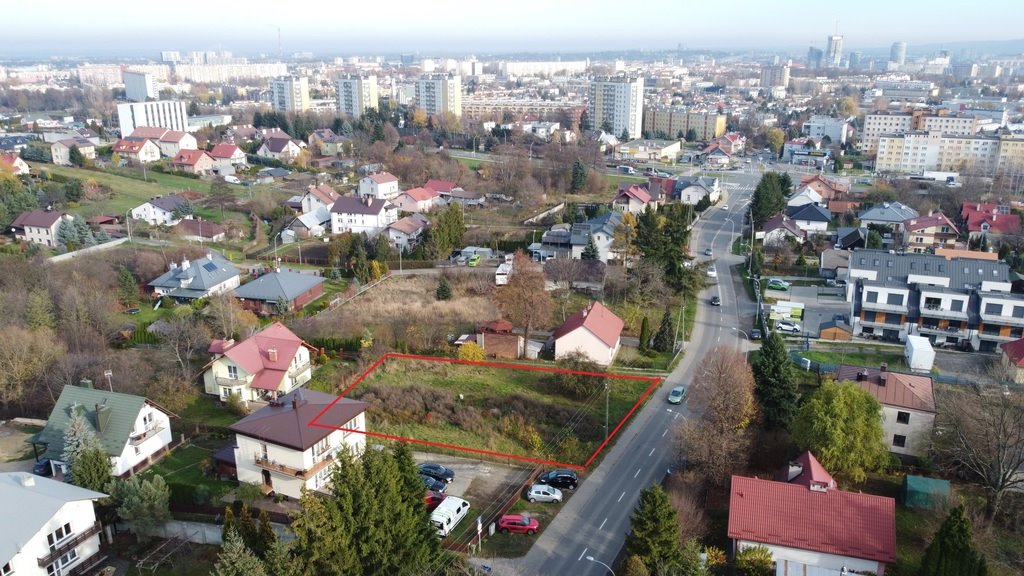 Działka na wynajem przy Staroniwskiej – 1550 m², media, dojazd Rzeszów, Staroniwska  1 550m2 Foto 1