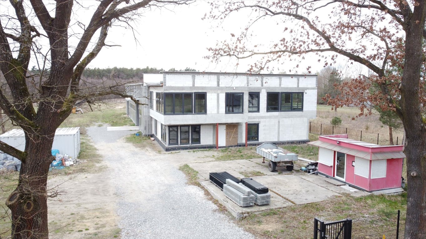 Lokal użytkowy na sprzedaż Dąbrówka  1 173m2 Foto 2