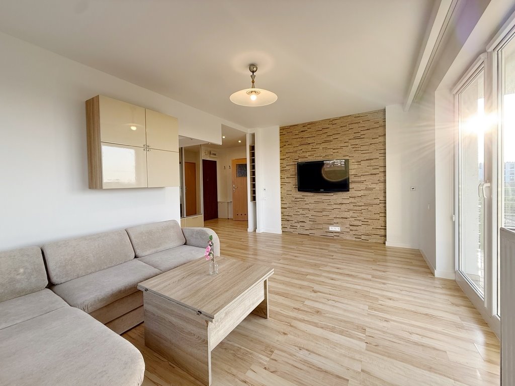 Komfortowe 2-pokojowe mieszkanie z dużym balkonem, gotowe do wprowadzenia Warzymice, ul Warzymice  49m2 Foto 1