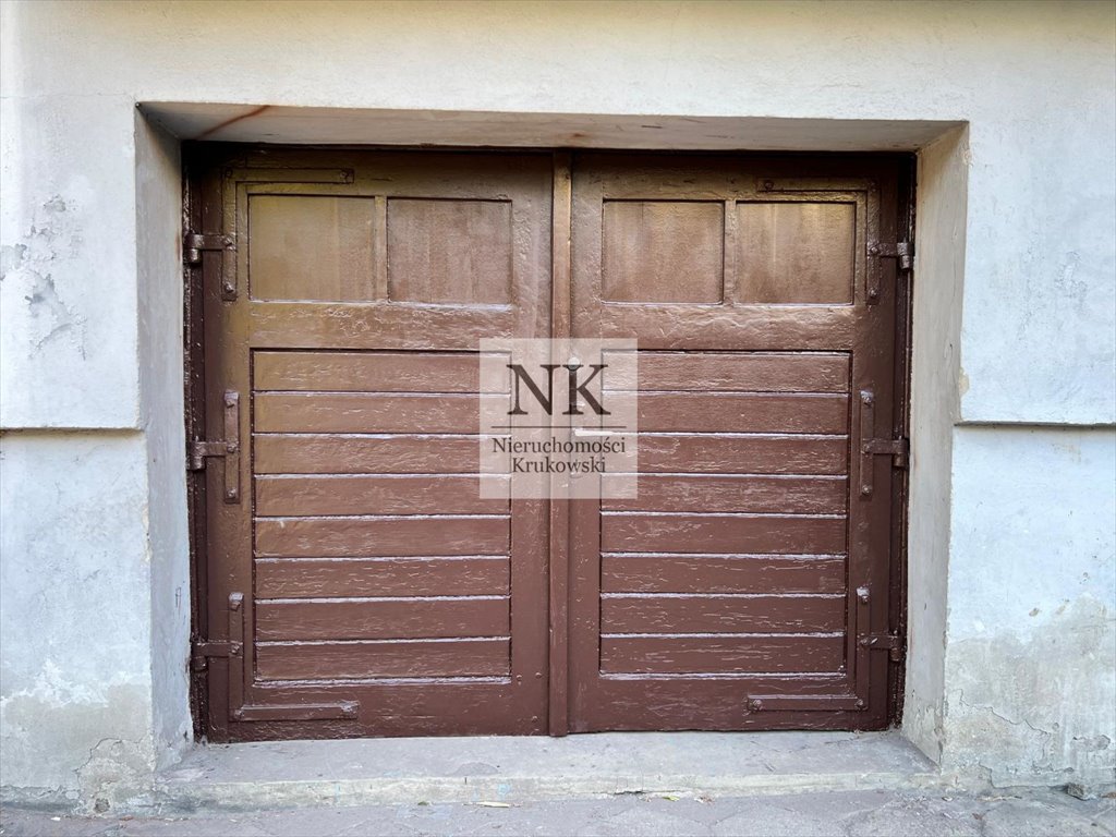 Garaż 16,07 m2 + 7 m2 przechowalni, jasny, ciepły, w centrum Wrocław, Stare Miasto, im. marsz. Józefa Piłsudskiego 4  16m2 Foto 1