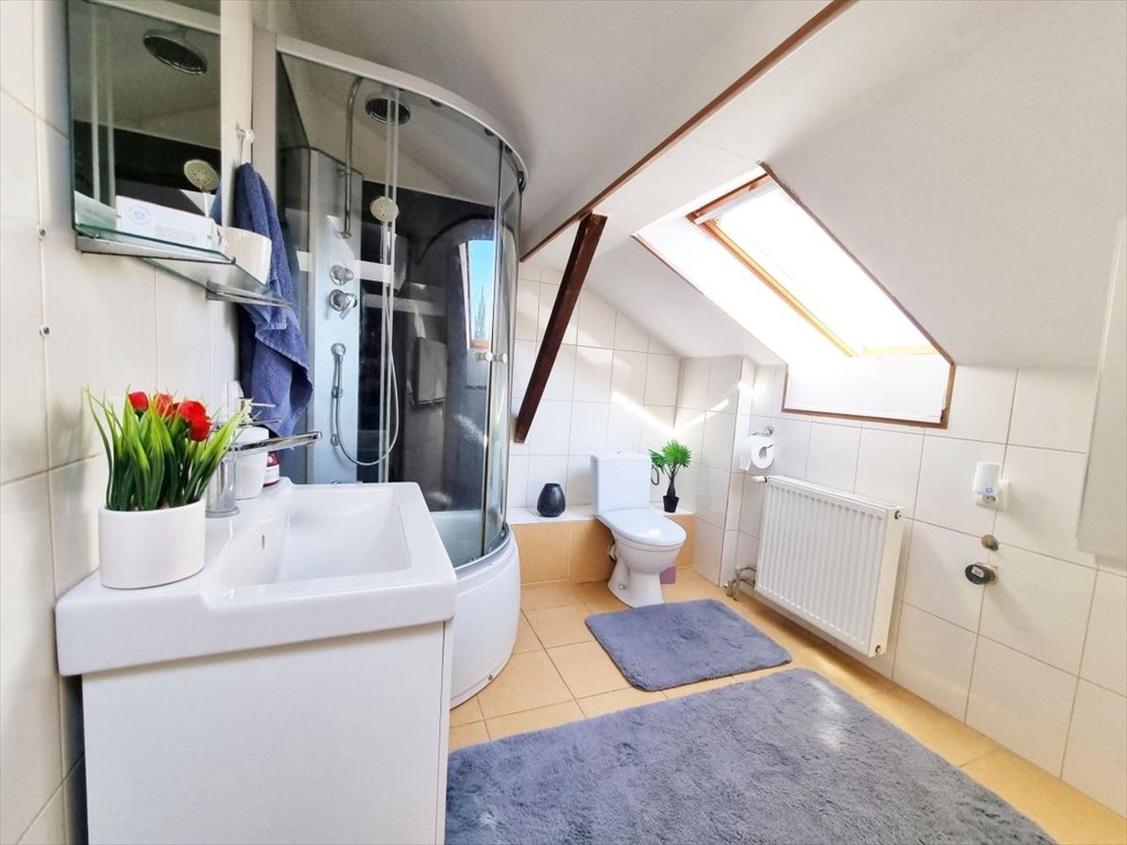 Dwupoziomowe 106 m2 z ogródkiem, miejsce, piwnica Warszawa, Ursus  106m2 Foto 1