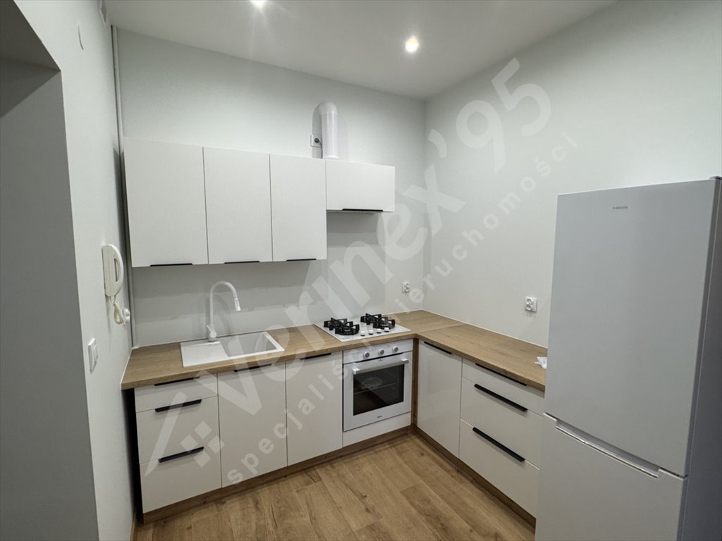 Nowoczesne 44,2 m² po remoncie, gotowe do zamieszkania Brzeg  44m2 Foto 1