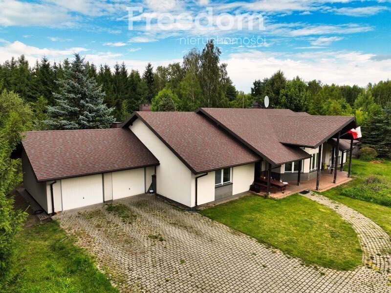 Dom na sprzedaż Karolina, Juliana Grobelnego  345m2 Foto 1