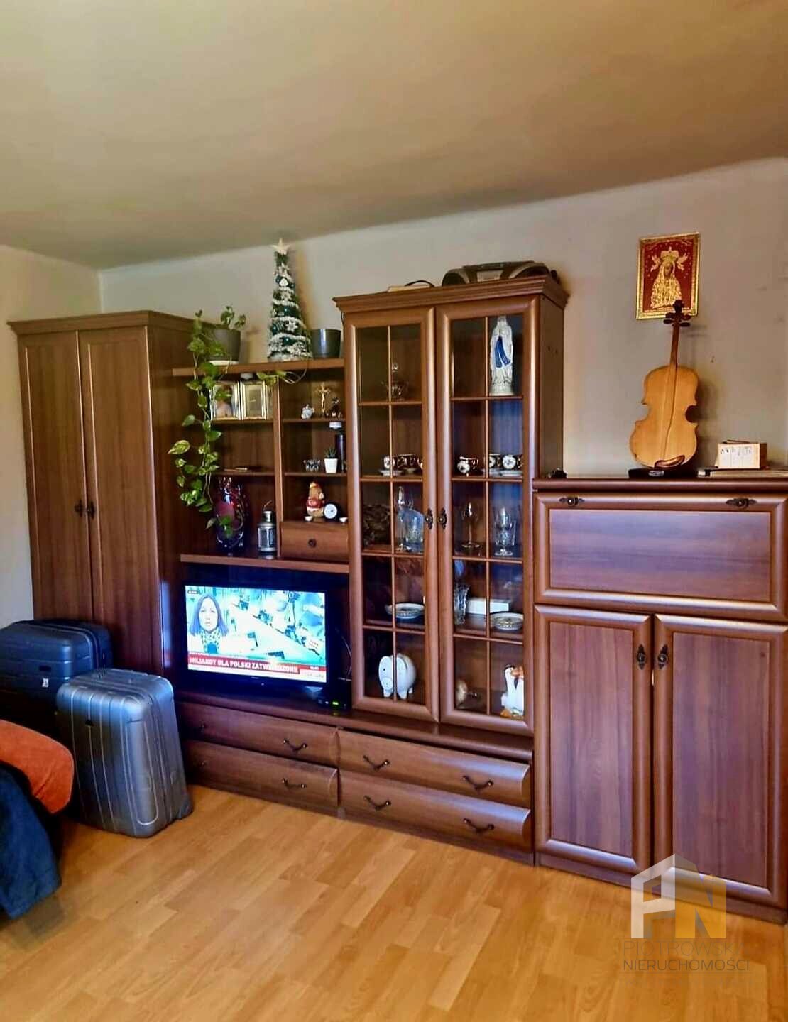 38 m² do remontu, niski czynsz 120 zł - polecam! Tuchów, ul. Reymonta  38m2 Foto 1