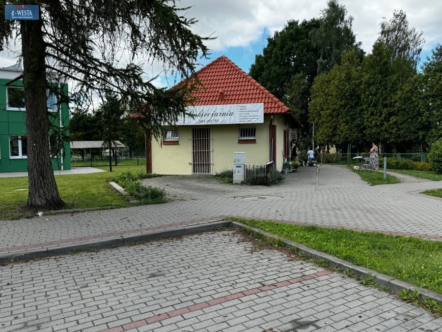 Lokal użytkowy na sprzedaż Człuchów  60m2 Foto 4