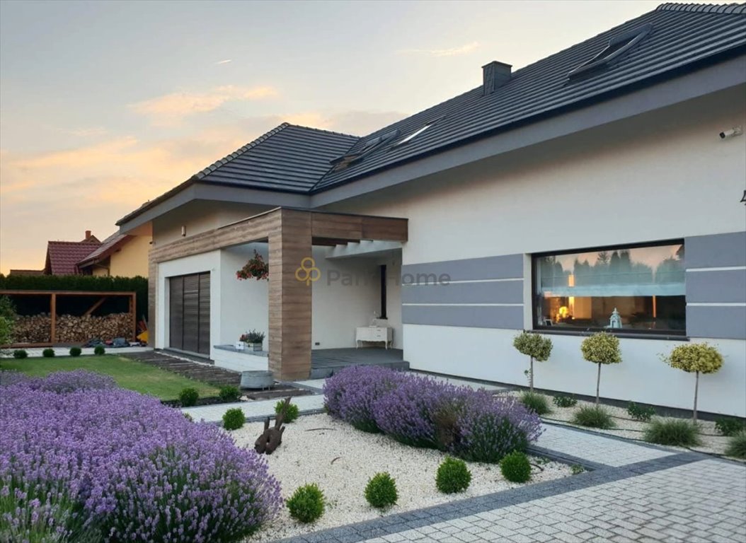 Przestronny dom z antresolą, 232 m², komfort i światło Psarskie  232m2 Foto 1