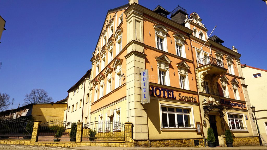 Dom na sprzedaż Duszniki-Zdrój 1 300m2 Foto 1 Dom na sprzedaż Duszniki-Zdrój 1 300m2 Foto 1