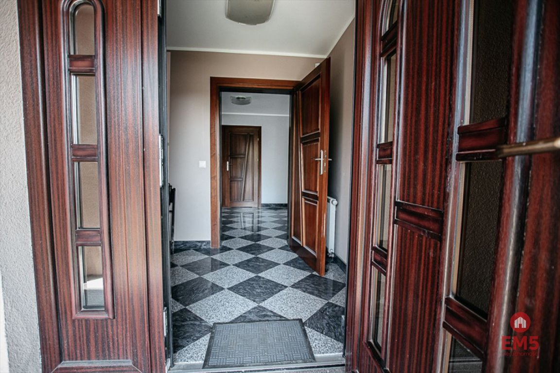 Przestronny dom 238 m2 z dużą działką 1135 m2, cicha okolica Ostrów Mazowiecka  325m2 Foto 1