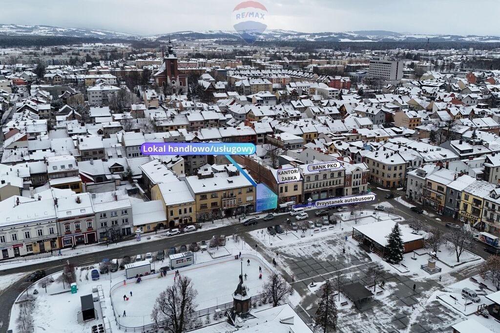 Lokal użytkowy na wynajem Nowy Targ, Rynek  250m2 Foto 1