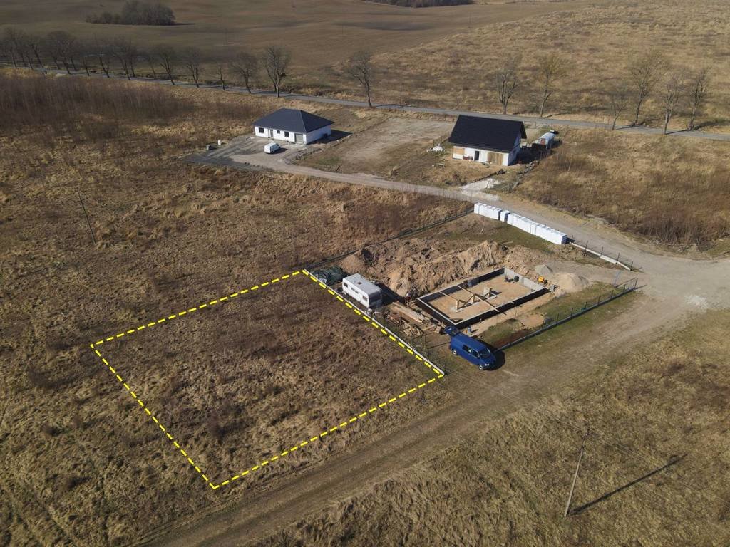 Działka 1070 m² pod dom w rozwijającej się okolicy Szczecinka Szczecinek  1 070m2 Foto 1