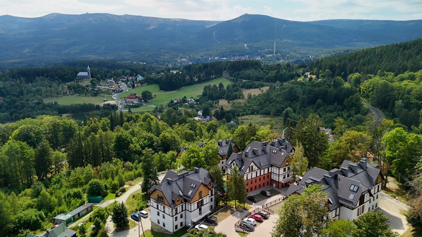 Mieszkanie trzypokojowe na sprzedaż Szklarska Poręba  37m2 Foto 2