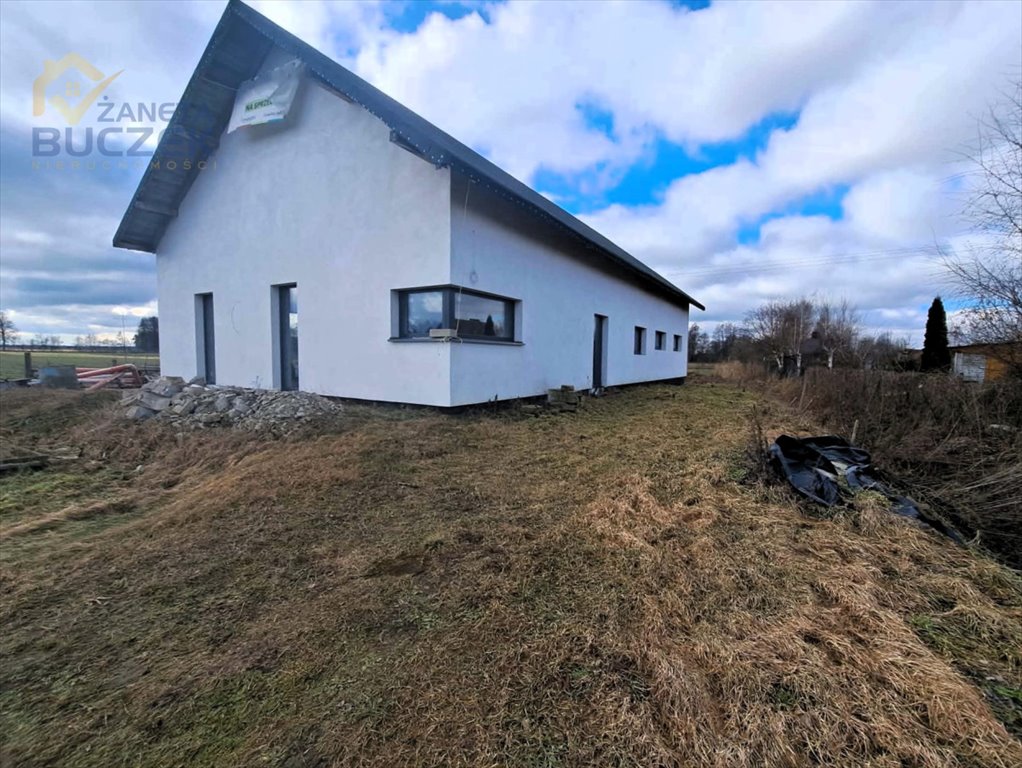 Nowoczesny dom 171 m² z dużym potencjałem, blisko natury Otolice  172m2 Foto 1