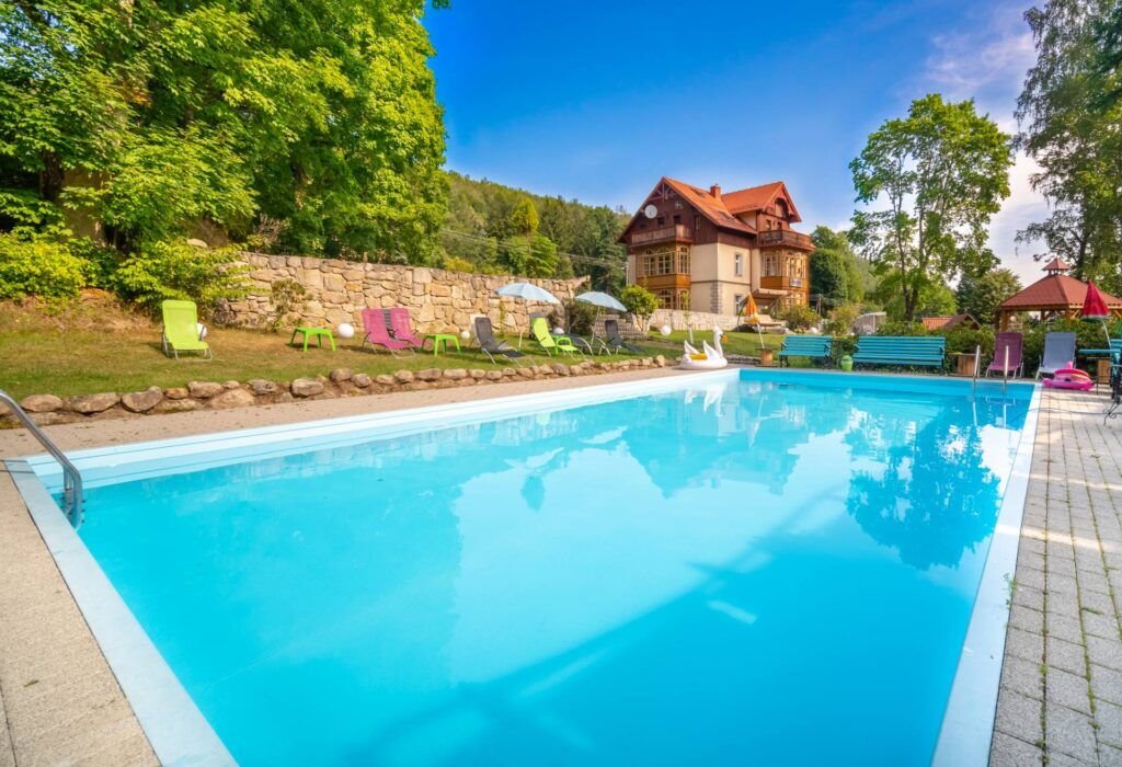 Lokal użytkowy na sprzedaż Jelenia Góra  838m2 Foto 1