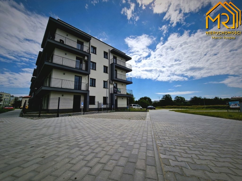 Mieszkanie dwupokojowe na sprzedaż Tarnów, os. Brzozowe, Świętej Katarzyny  40m2 Foto 1
