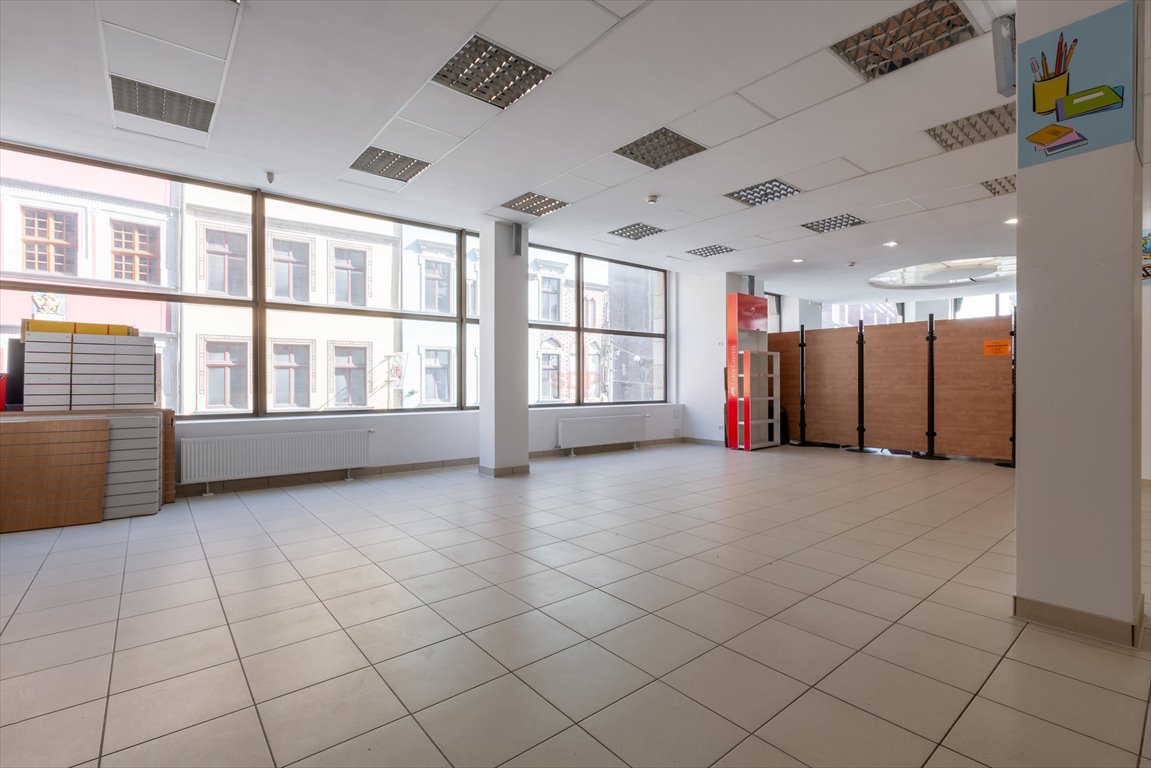 Lokal użytkowy na wynajem Wrocław, Stare Miasto, Stare Miasto, Rynek-Ratusz  64m2 Foto 1