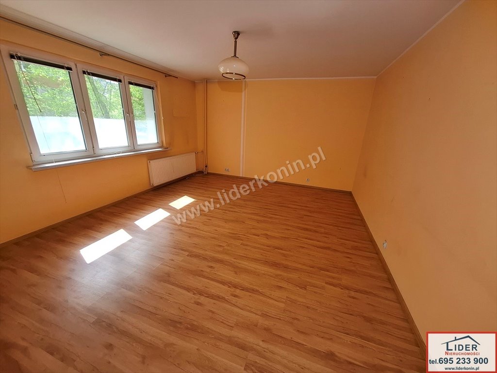 Przestronne 32,5 m² na parterze z cegły, blisko centrum Konin  33m2 Foto 1