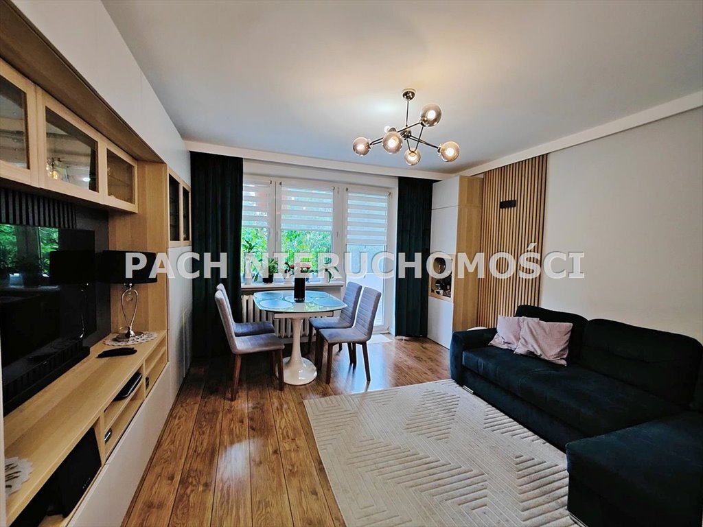 Mieszkanie trzypokojowe na sprzedaż Bielsko-Biała, Złote Łany  47m2 Foto 1