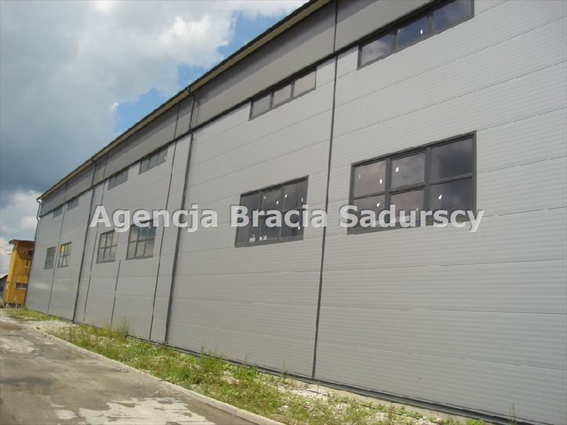 Lokal użytkowy na wynajem Nowy Targ 600m2 Foto 1 Lokal użytkowy na wynajem Nowy Targ 600m2 Foto 1