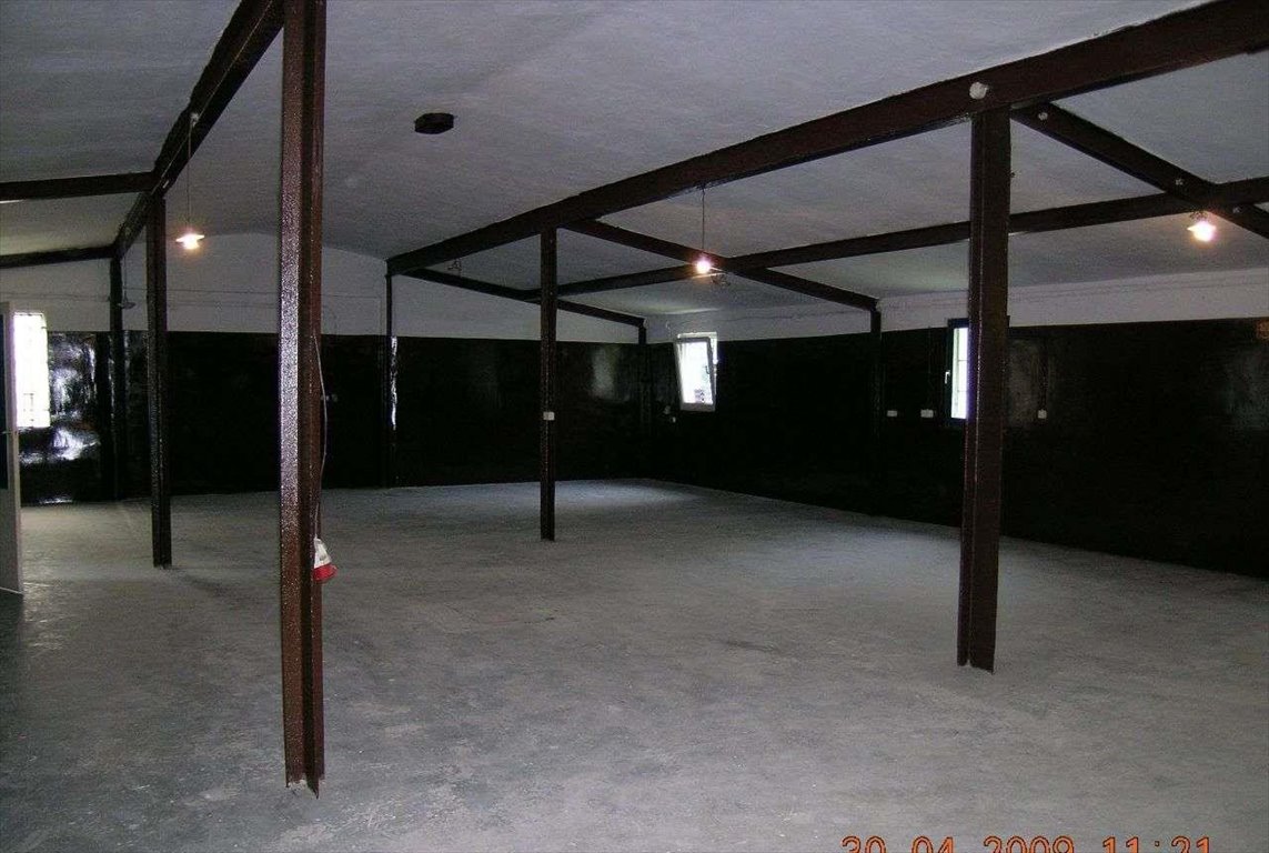 Wynajem 165 m² lokalu z dużą bramą i dostępem do mediów Warszawa, Włochy, Okęcie, Krzysztofa Kolumba 27  165m2 Foto 1