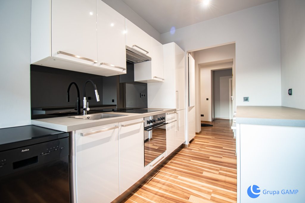 Mieszkanie trzypokojowe na wynajem Kraków, Śródmieście, Śliczna  75m2 Foto 9
