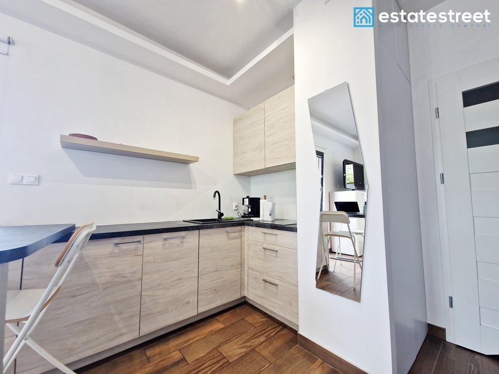 Kawalerka na wynajem Katowice, Dolina Trzech Stawów, Haliny Krahelskiej  20m2 Foto 4