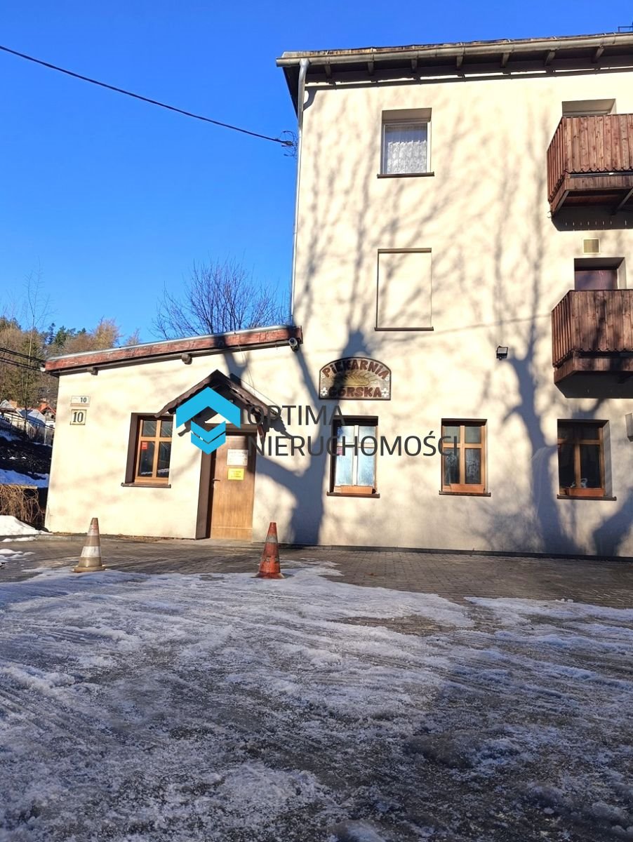 Dochody i historia: Piekarnia w Szklarskiej Porębie Szklarska Poręba  211m2 Foto 1