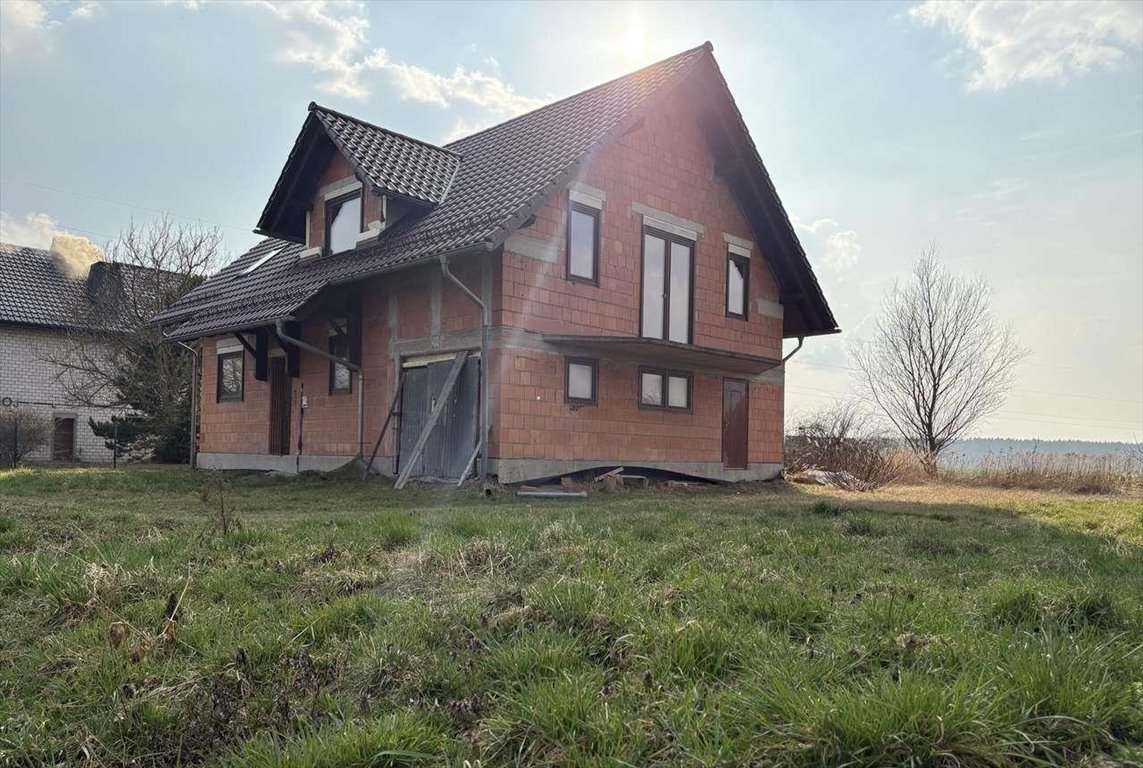 Dom w stanie surowym z garażem, 132 m2, Wierzbica Górna Wierzbica Górna  132m2 Foto 1