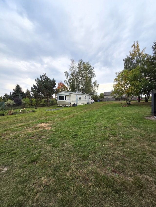 Na sprzedaż działka 2 860 m² z domkiem i warunkami zabudowy Julianów  2 860m2 Foto 1