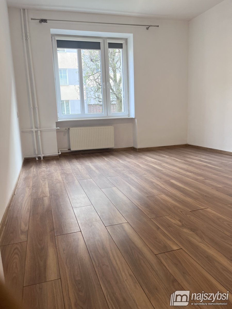 Zapraszam do obejrzenia 45 m² mieszkania z potencjałem w Szczecinie Szczecin, NIEBUSZEWO BOLINKO  45m2 Foto 1