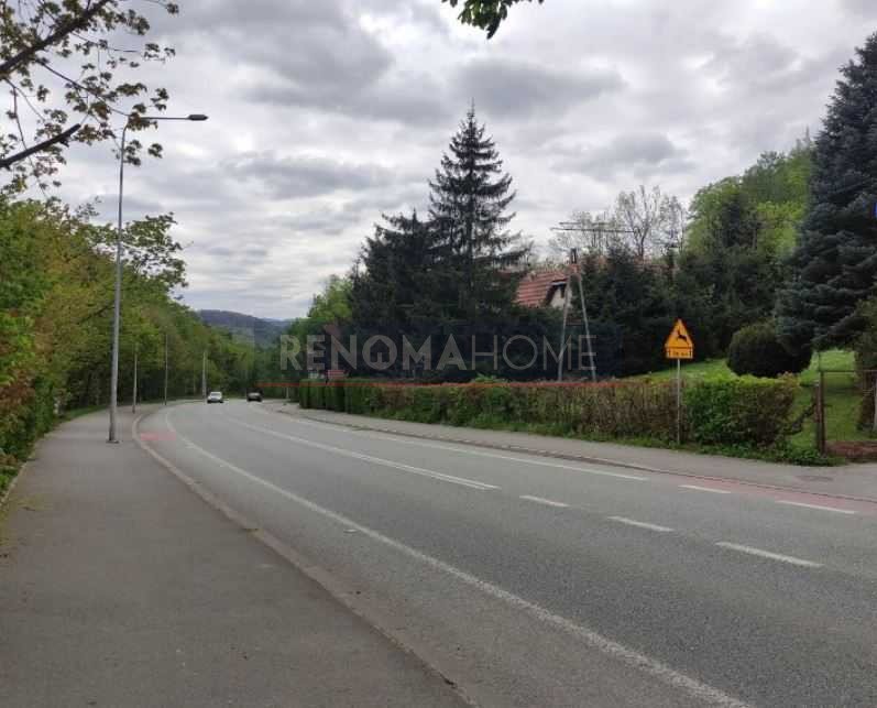 Działka z budynkiem i warunkami zabudowy, 6871 m2 Wałbrzych, Rusinowa  6 871m2 Foto 1