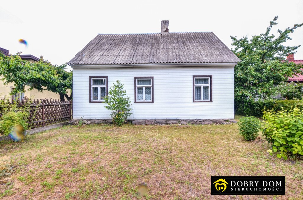 Na sprzedaż urokliwy dom z potencjałem, 4 pokoje, garaż w Hajnówce Hajnówka  70m2 Foto 1