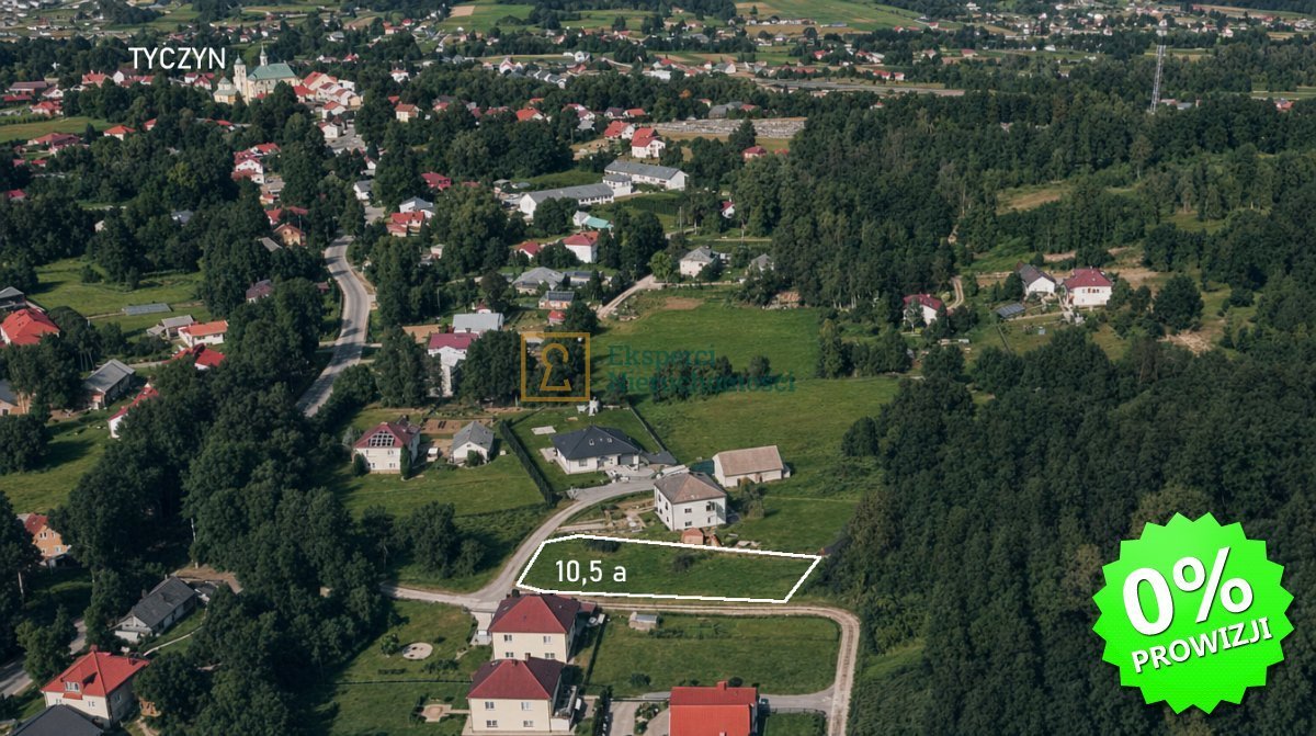 Działka 10,5 a z mediami (blisko Rzeszowa, spokojna okolica): Hermanowa