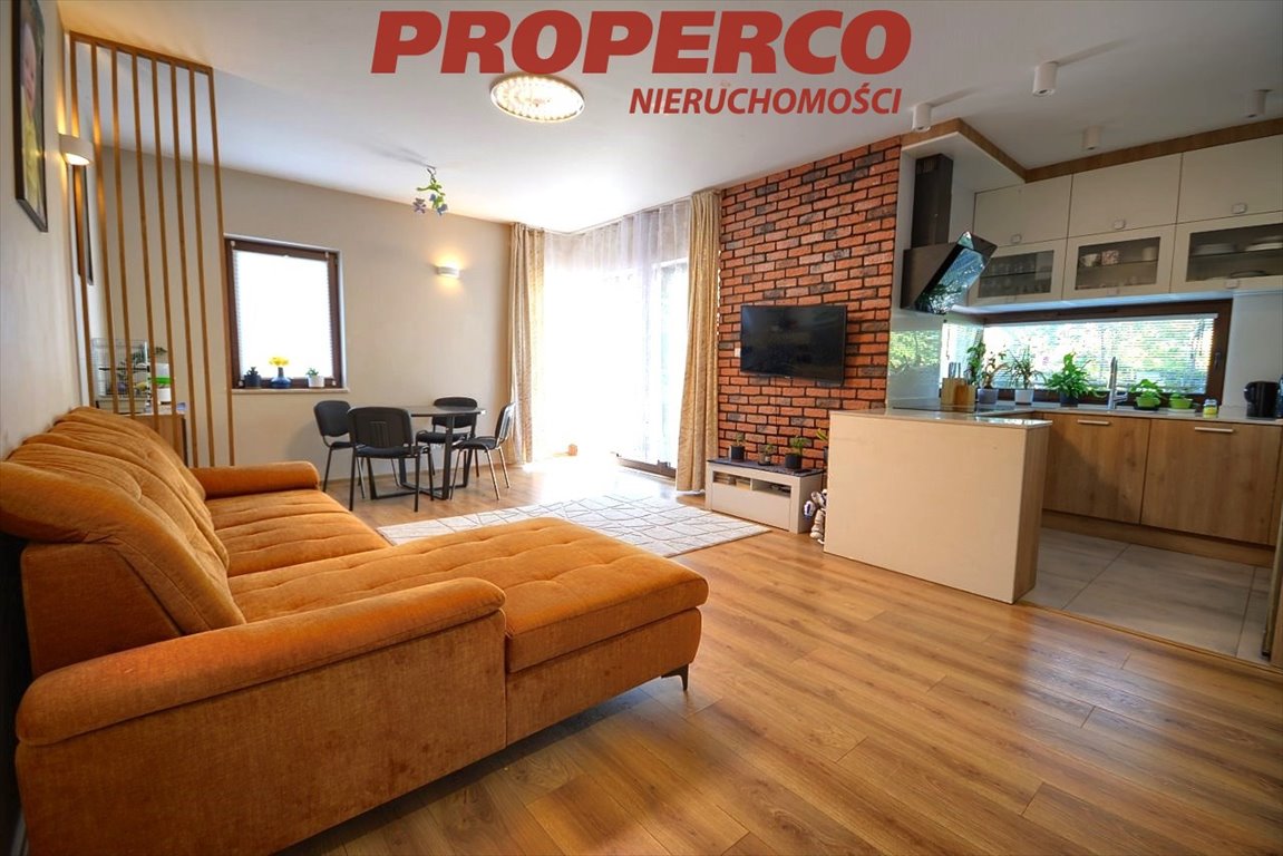 Mieszkanie trzypokojowe na sprzedaż Kielce, Pod Telegrafem  65m2 Foto 1