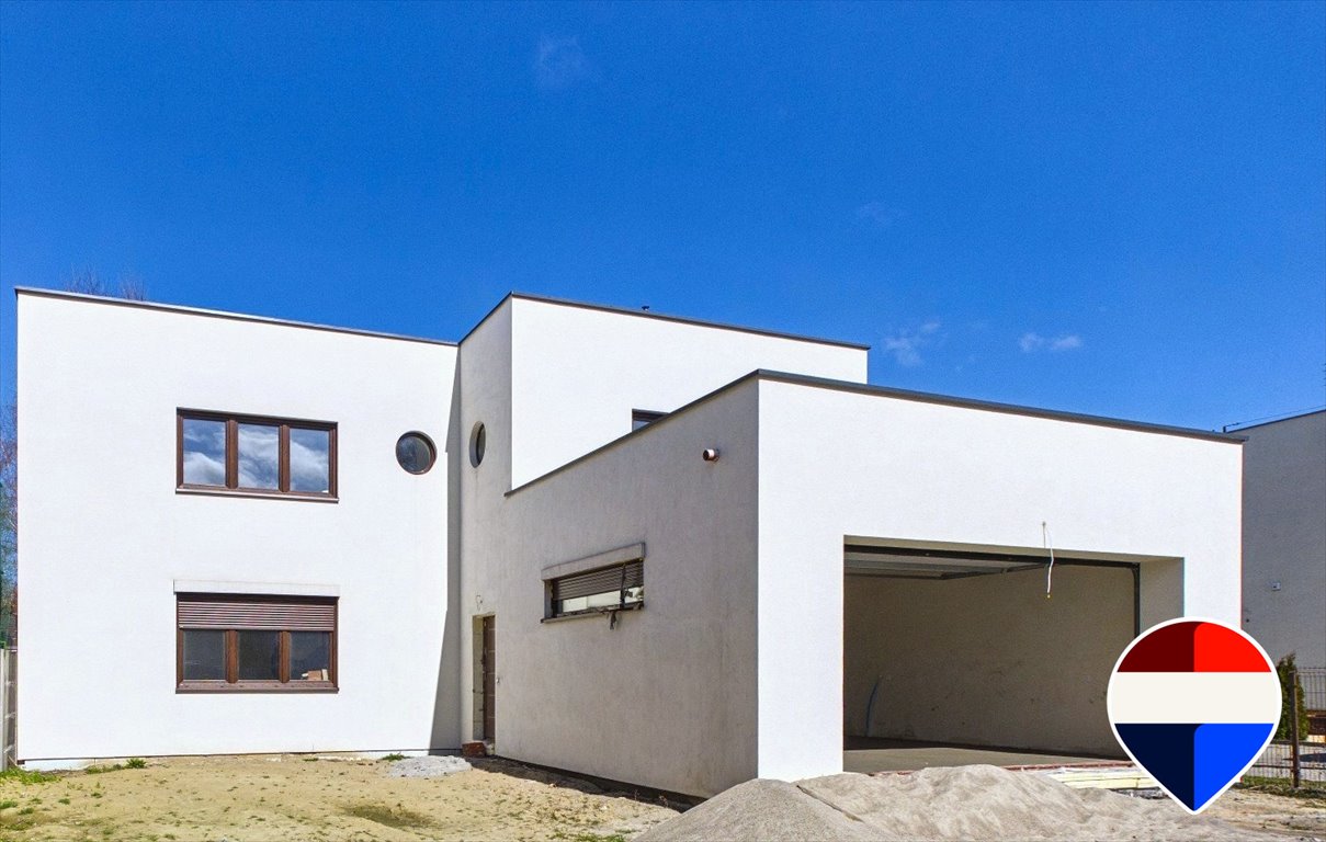 Dom w centrum Chełmży z dużym potencjałem i garażem Toruński, św. Jana 18D  205m2 Foto 1