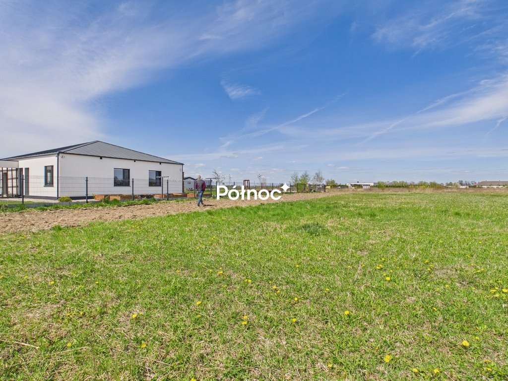 Sprzedam działkę 2174 m² z mediami i warunkami zabudowy Smólsk  2 174m2 Foto 1