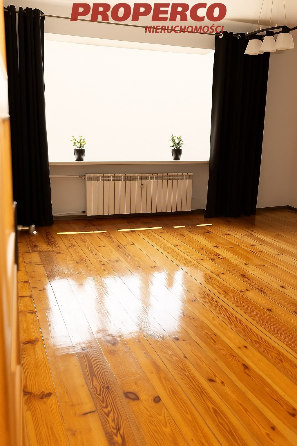 Mieszkanie dwupokojowe na sprzedaż Starachowice, Majówka  55m2 Foto 1