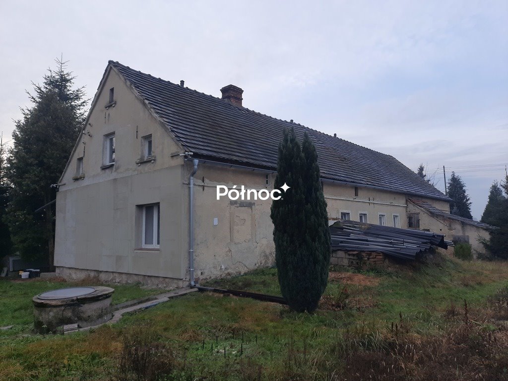 Zapraszam do domu 100 m² z garażem i dużą działką w Parowej Parowa  100m2 Foto 1