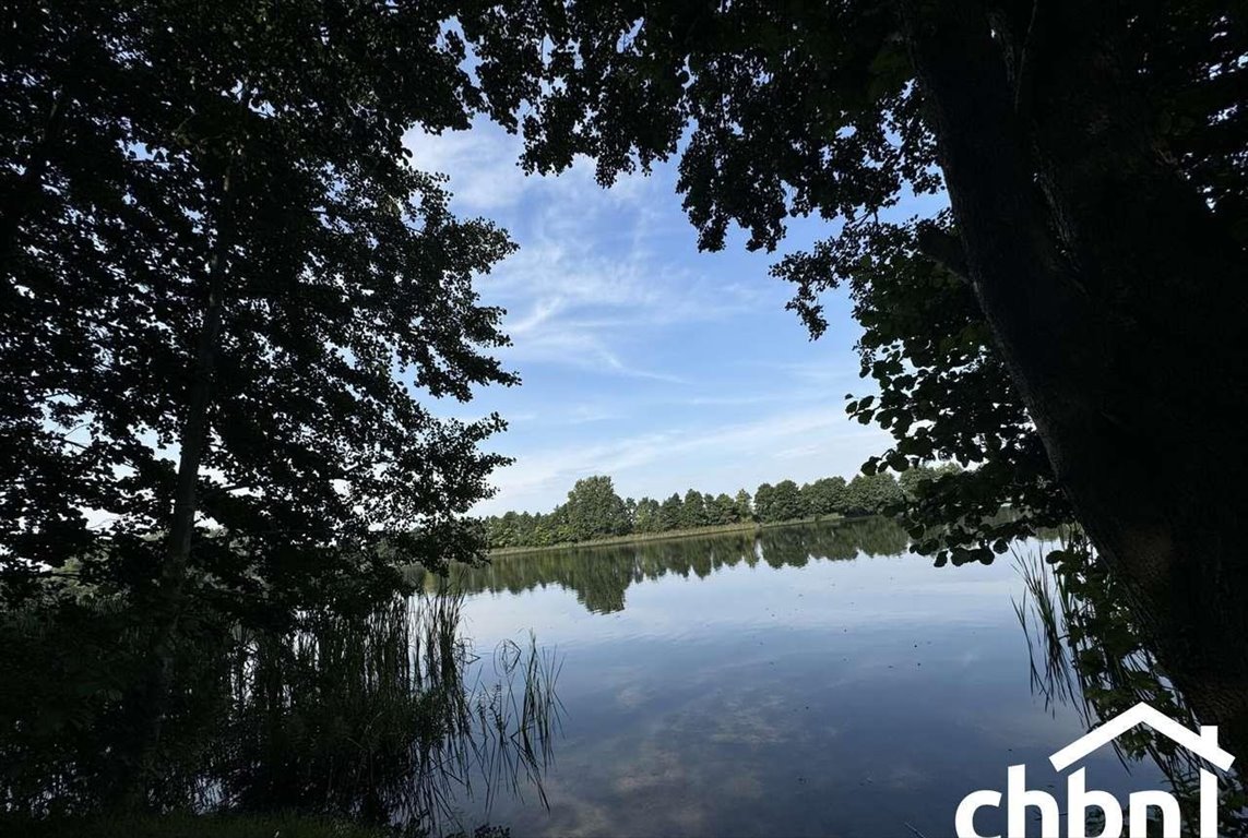 Działka nad jeziorem z warunkami zabudowy i dostępem do mediów Jęczniki Wielkie  2 991m2 Foto 1