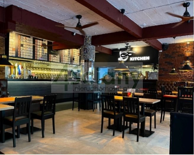 Lokal gastronomiczny 210 m² w centrum Warszawy z dużymi witrynami Warszawa, Śródmieście  210m2 Foto 1