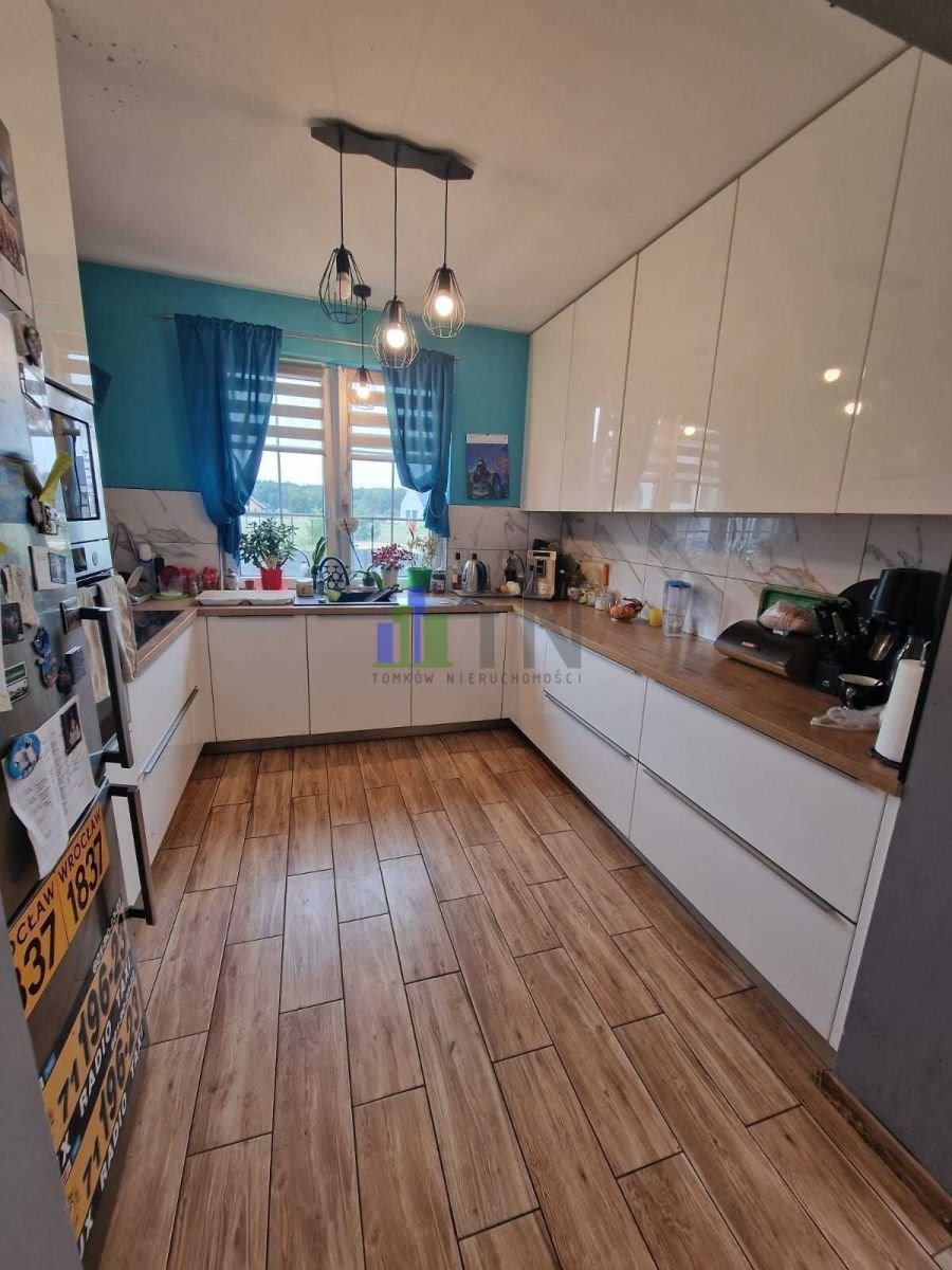 Gotowy dom 215 m2 z garażem, ogród i fotowoltaiką Chrząstawa Mała  215m2 Foto 1