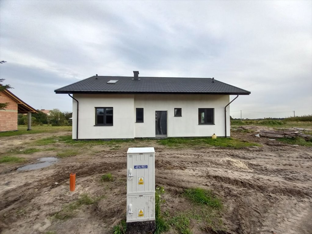 Dom na sprzedaż Staszów  102m2 Foto 2
