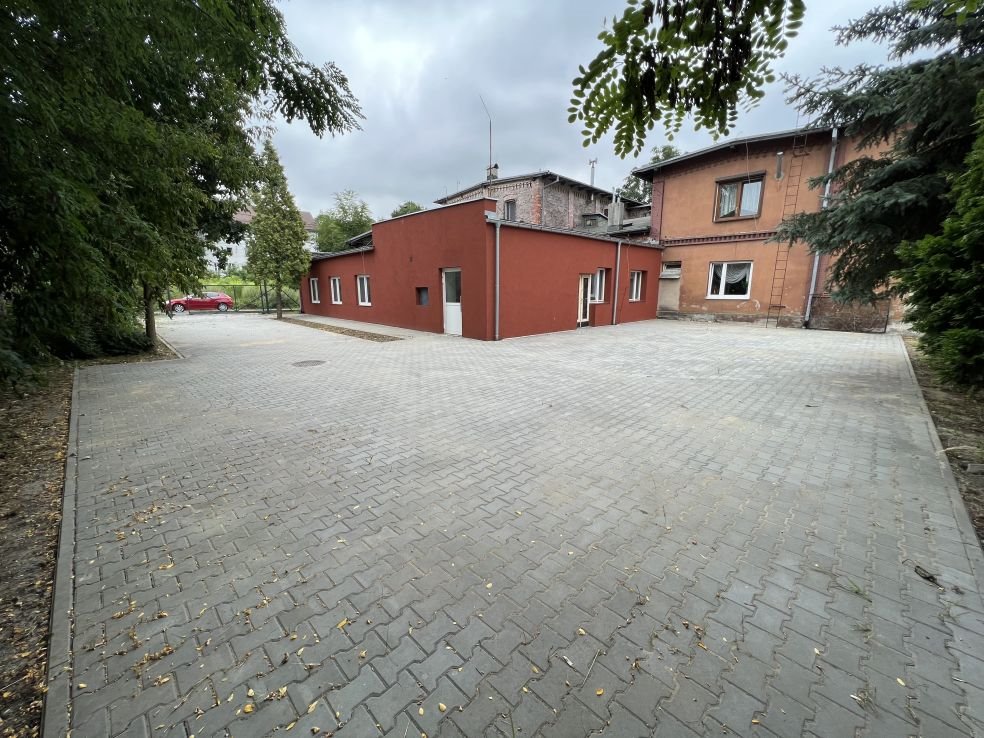 Lokal użytkowy na wynajem Sosnowiec, Pogoń  94m2 Foto 4