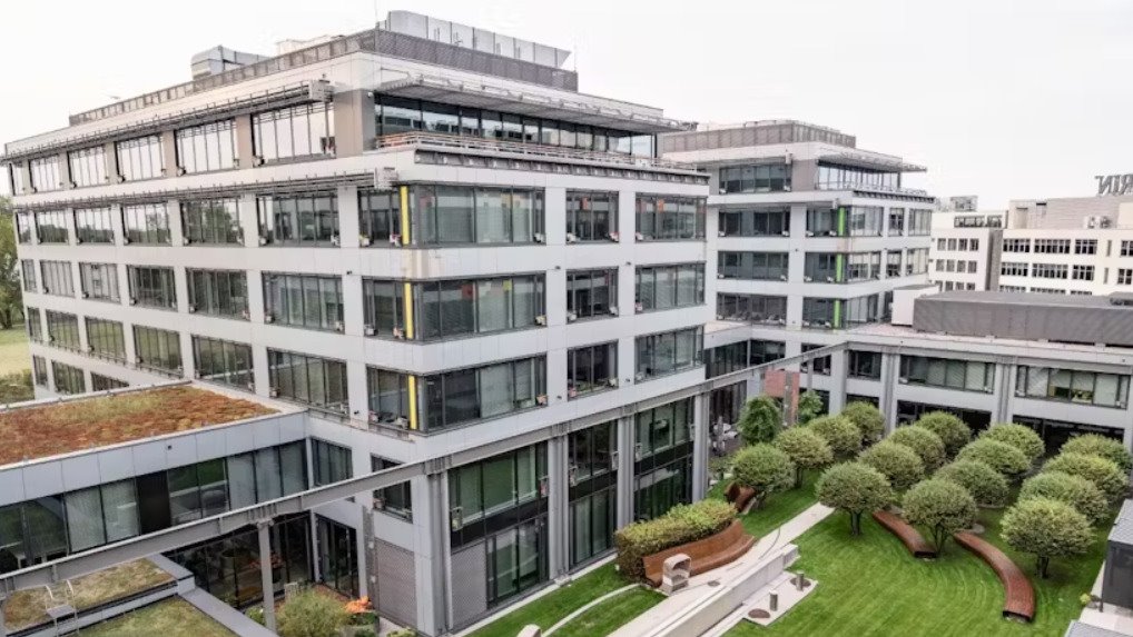 Nowoczesny kompleks biurowy A+ 2 890 m², pełna elastyczność Warszawa, Ochota, al. Aleje Jerozolimskie  2 890m2 Foto 1